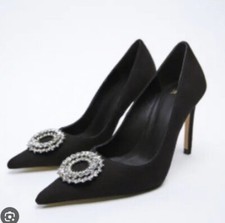 ZARA Nwt WOMAN LEATHER POINTED TOE HEELS W/ Rhinestone Detail  6/5 1263/810