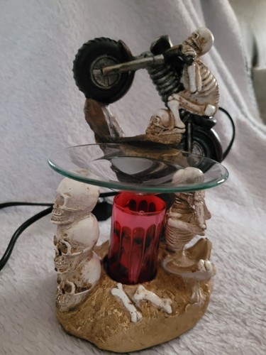 Skull motorcycle aroma - motorcycle,