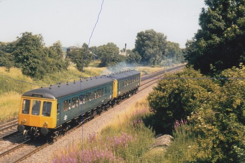 Dmu train photo pair of - train,