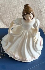 Royal Doulton Figurine AMANDA