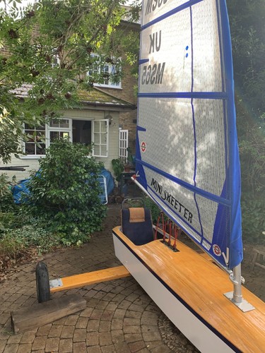 Land sailer yacht - land,