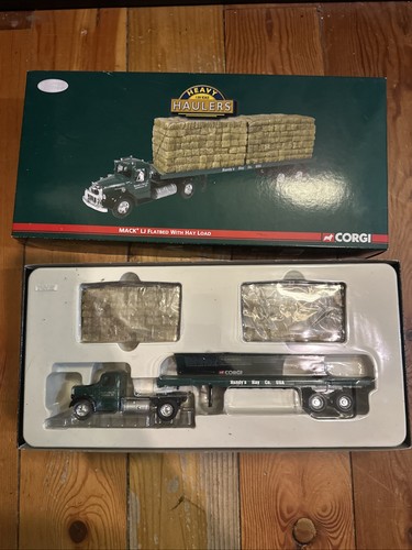 Scale diecast mack - 1:50,