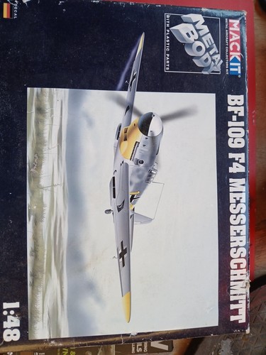 Mackit 109 messerschmitt - f4,