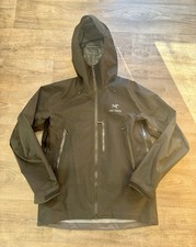 Men’s Arc’teryx Beta SV