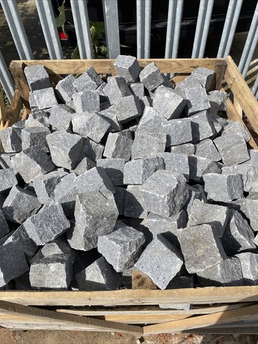 Reclaimed granite cube - reclaimed,