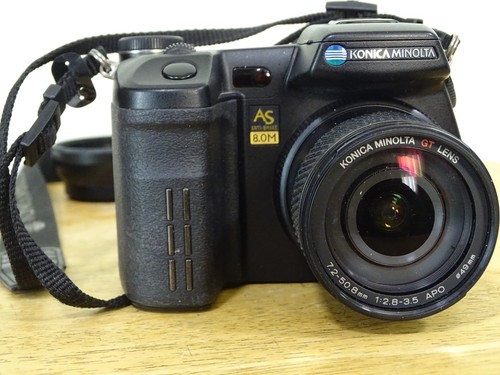 Konica minolta dimage 8mp - konica,