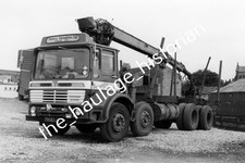 THH Truck Photos - AEC - Henry Venables.