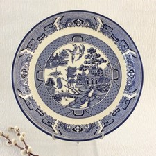 Blue Willow dessert plate -