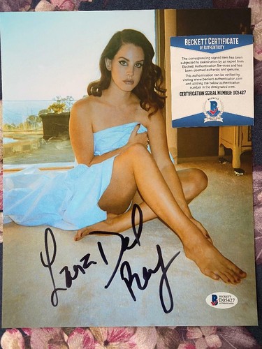 Lana del rey autographed - rey,