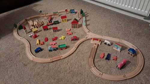 Wooden train set - wooden,