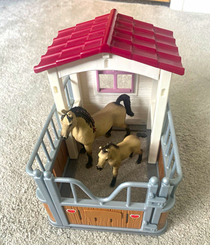 Schleich arabian mare - schleich,