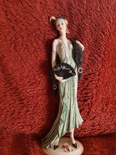 Shudehill Elegant Lady