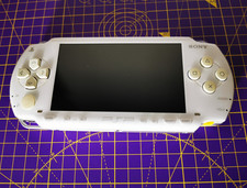 Sony PSP White 1003 PlayStation Portable System Only NO BATTERY/CHARGER 32mb msd