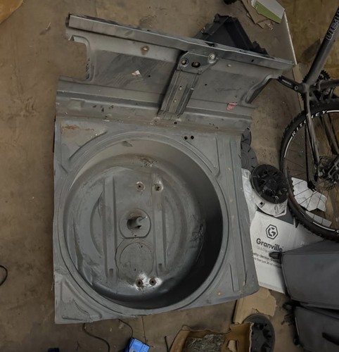 Bmw e30 coupe boot floor - bmw,