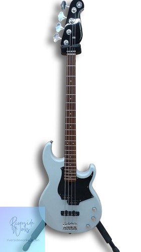 Yamaha electric bass - electric, guitar