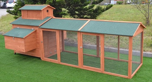 Wood chicken coop - ft,