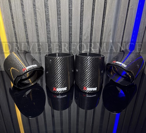 Black akrapovic carbon fibre - black,