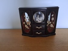 Vintage Musical Jewellery Box
