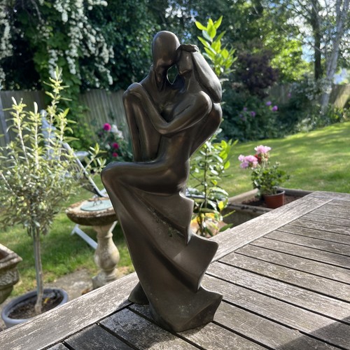 Bronze effect couple embracing - bronze,