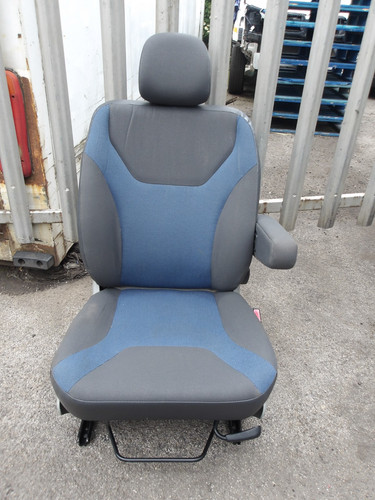 Renault trafic drivers seat - renault,
