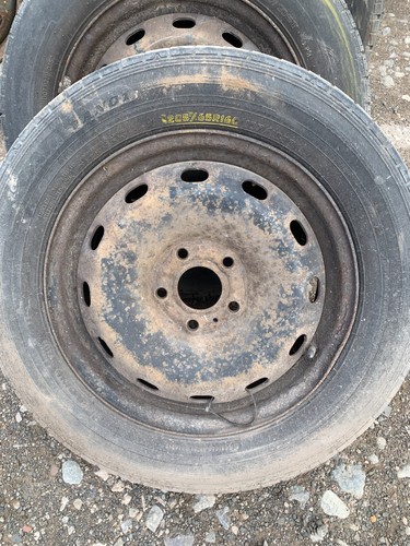 Vauxhall vivaro 19 spare - vauxhall,
