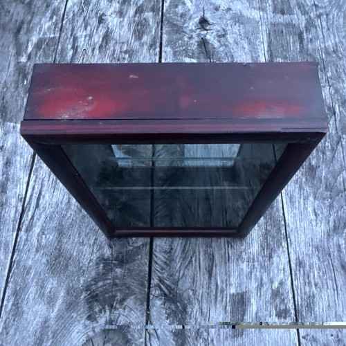 Display cabinet with - cabinet, glass
