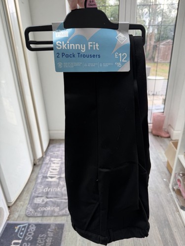 Skinny fit school - fit,