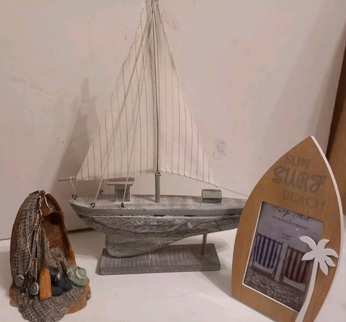 Old model boat picture - model,