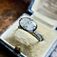 Classic 3.85CTW Oval Cut