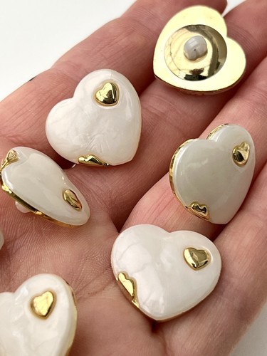 Gold pearl heart - 8, buttons