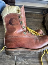 Vintage Chippewa Kush N’ Kollar Mountaineering Boots 9 E USA Made