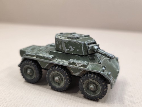 Corgi toys saladin armoured - toys,