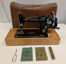 Vintage Singer Sewing Machine