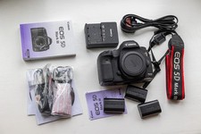 Canon EOS 5D Mark III 22.3MP Digital SLR Camera - Black (Body Only)