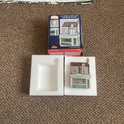 Bachmann scenecraft low relief - bachmann,