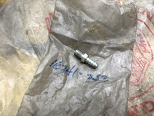 Honda C71 C72 C76 C77 C78 CA72 CA77 CB72 CB77 CL72 CL77 Air Vent Tube Joint NOS