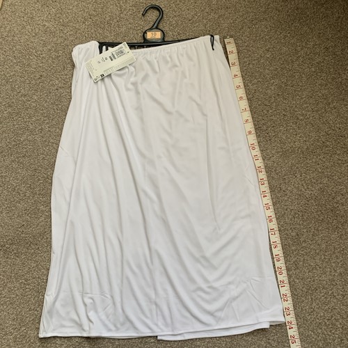 Bnwt white waist slip - m&s,