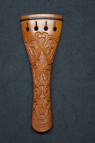 Handmade carved boxwood - ,
