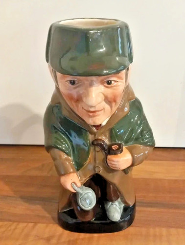 Royal doulton large toby jug - large,