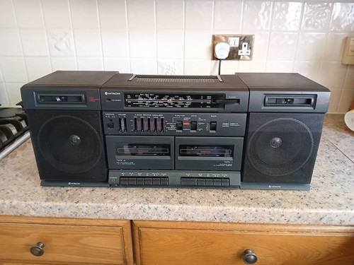 Hitachi trk w530e portable - hitachi,