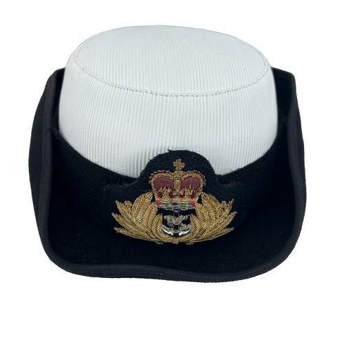 Women royal navy - royal, tricorne