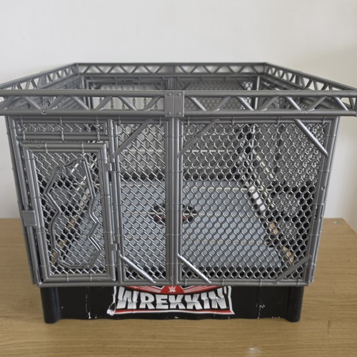 Wwe wrekkin steel cage - wwe,