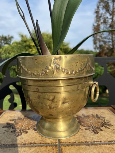 Antique aged brass - brass, nestor