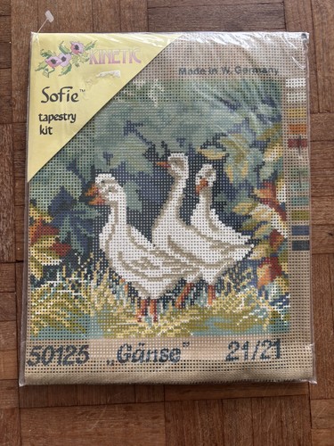 Vintage unopened kinetic sofie - vintage,