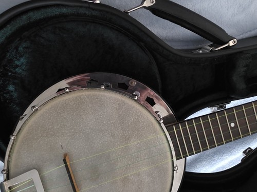 Beharrell monarch ukulele - monarch,