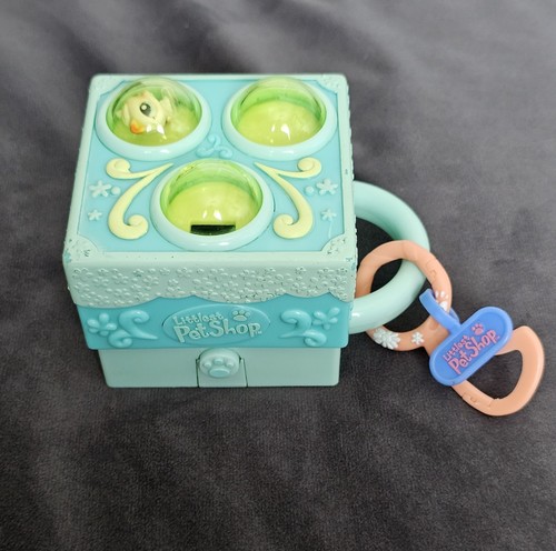 Vintage retro littlest pet - retro,