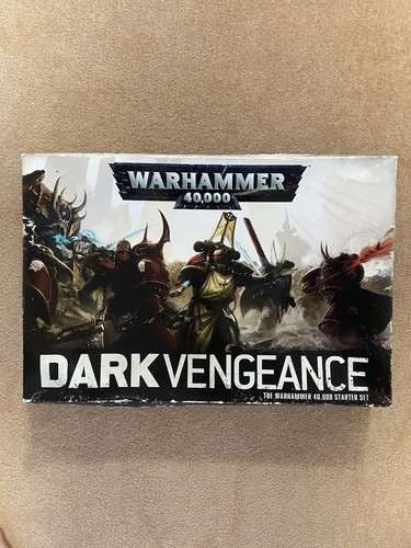 Warhammer 000 dark - 40,000,