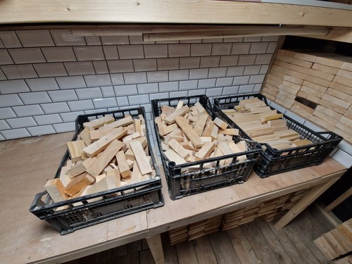 Firewood off cuts - kg,