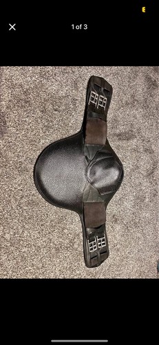 Chiberta stud girth