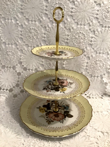 Cake stand tier floral - cake,